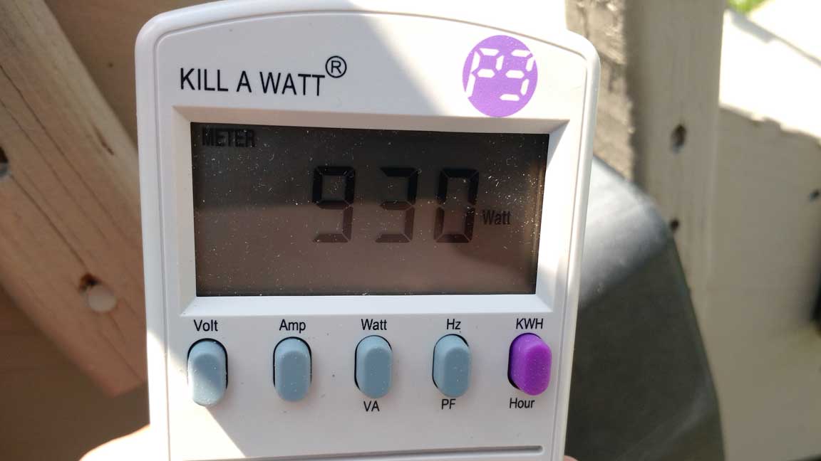 Picture of wattage measurement.