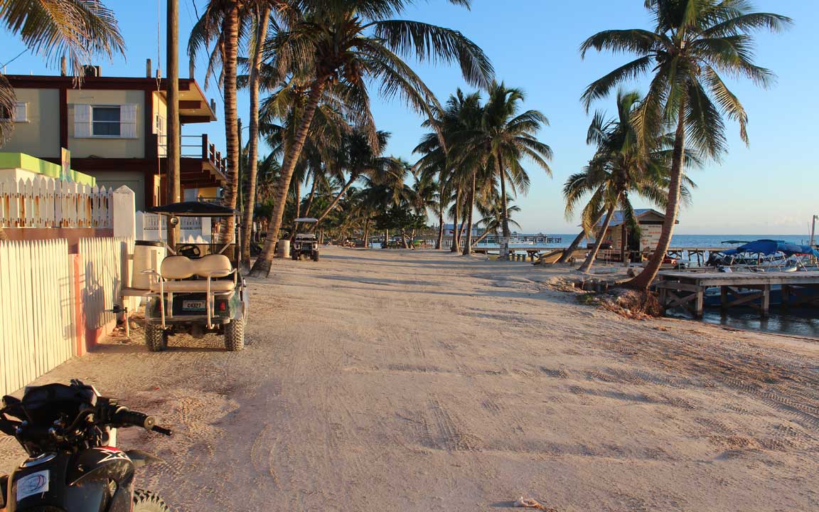 Picture of sunrise on beach.